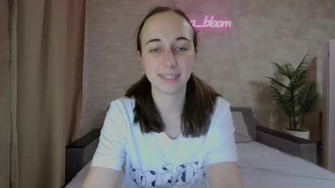 anikabloom online show from 01-22-25, 05:05