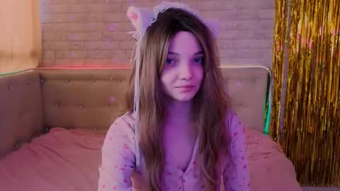 Alica online show from 03-22-26, 03:21