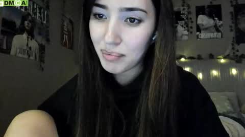 Snapshot of anisa_sweet chatting on 11-28-25, 01:03 Anisa Moan from LovenseWet from Tip MenuOpen for Private online show from 11-28-25, 01:03