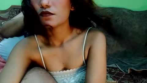 Snapshot of anisha89299 chatting on 06-06-26, 05:50 Sweet69 online show from 06-06-26, 05:50