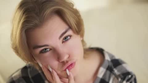 AnishaVivo online show from 12-03-25, 12:03