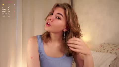Snapshot of anishavivo chatting on 06-27-26, 02:01 AnishaVivo online show from 06-27-26, 02:01