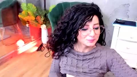 anissia teaser online show from 03-05-25, 07:38