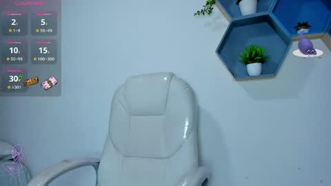 ANITTA online show from 04-11-26, 07:56