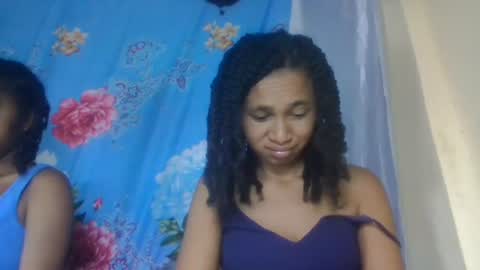 Snapshot of anitaazzh chatting on 06-30-26, 11:44 anitaazzh online show from 06-30-26, 11:44