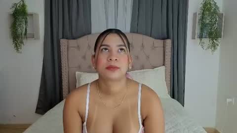 anittafoxx online show from 07-02-26, 09:21