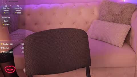 anittarays online show from 02-15-25, 06:01