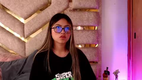 Anitta Rouse online show from 06-10-26, 04:17