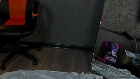 Angel online show from 03-09-26, 06:56