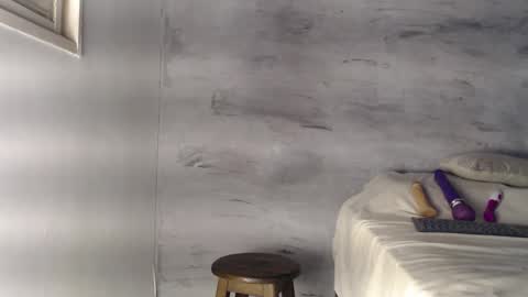 Hello My name is NaiaraPv is OPEN online show from 03-11-25, 06:30