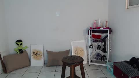 Hello My name is NaiaraPv is OPEN online show from 11-25-25, 12:43