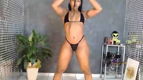 Snapshot of anjinhama chatting on 07-04-26, 03:56 Hello My name is NaiaraPv is OPEN online show from 07-04-26, 03:56