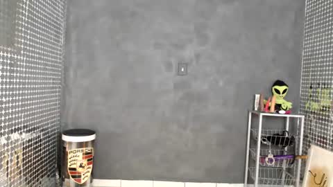 Snapshot of anjinhama chatting on 07-10-26, 01:58 Hello My name is NaiaraPv is OPEN online show from 07-10-26, 01:58