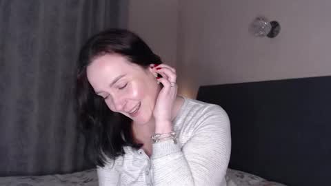 Snapshot of anjutka08 chatting on 02-20-26, 05:57 anjutka08 online show from 02-20-26, 05:57