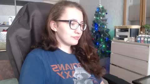 Snapshot of ankey_rayah chatting on 01-12-25, 08:25 Nameless online show from 01-12-25, 08:25