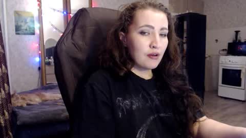 Snapshot of ankey_rayah chatting on 04-23-26, 11:42 Nameless online show from 04-23-26, 11:42