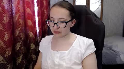 Snapshot of ankey_rayah chatting on 05-16-26, 03:47 Nameless online show from 05-16-26, 03:47