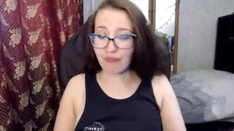 Snapshot of ankey_rayah chatting on 05-16-26, 10:36 Nameless online show from 05-16-26, 10:36