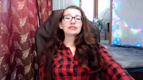 Snapshot of ankey_rayah chatting on 05-30-26, 09:28 Nameless online show from 05-30-26, 09:28