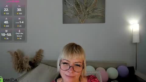 Snapshot of ann_annise chatting on 07-05-26, 12:50 ann_annise online show from 07-05-26, 12:50