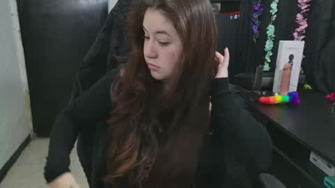 Only fans   online show from 04-09-26, 12:21