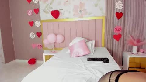 Ana  online show from 02-26-26, 08:19