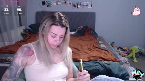 Anadirectgirl online show from 11-15-25, 07:21