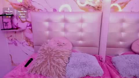 Snapshot of anna_blade_ chatting on 06-05-26, 03:18 ANNA online show from 06-05-26, 03:18
