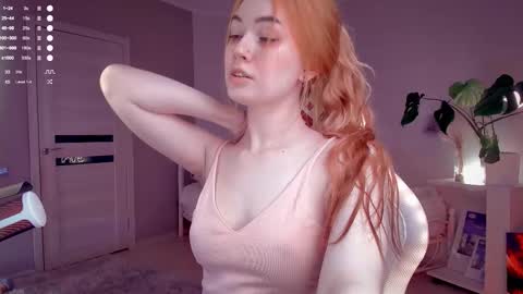 Snapshot of anna_bronson chatting on 10-14-25, 02:23 Anna online show from 10-14-25, 02:23