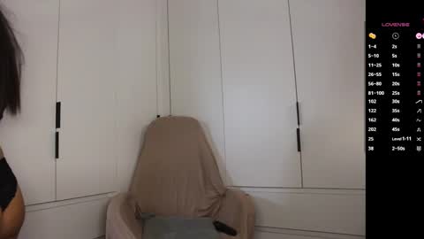 Anna  online show from 02-19-25, 10:45