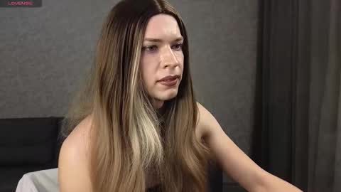 Snapshot of anna_inheart chatting on 01-31-26, 07:11 Anna online show from 01-31-26, 07:11