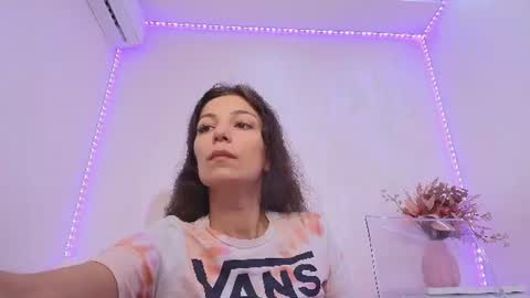 Anna online show from 06-25-26, 06:29