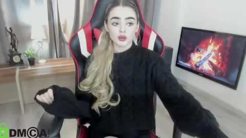 Anna online show from 12-12-24, 06:10