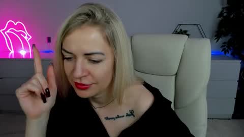 anna_snow9 online show from 09-28-25, 11:59