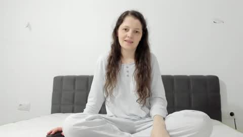 annaahcharm online show from 08-02-26, 09:24