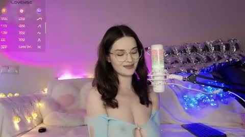 Snapshot of annaaoki chatting on 07-18-26, 10:41 AnnaAoki online show from 07-18-26, 10:41
