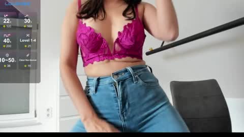     Instagram  annbcb twitter  annbcb  online show from 03-31-26, 08:59