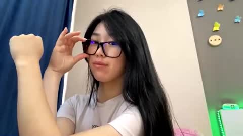 Aya  online show from 10-16-25, 10:49