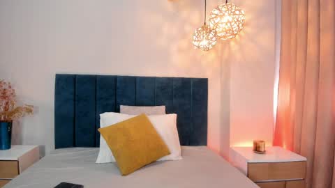 AnnaBrooks online show from 04-02-26, 12:25