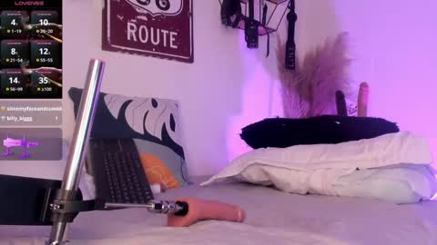 Anna online show from 02-14-25, 09:13