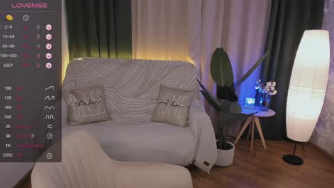 Snapshot of annacooleman_ chatting on 12-12-24, 08:57 Anna online show from 12-12-24, 08:57