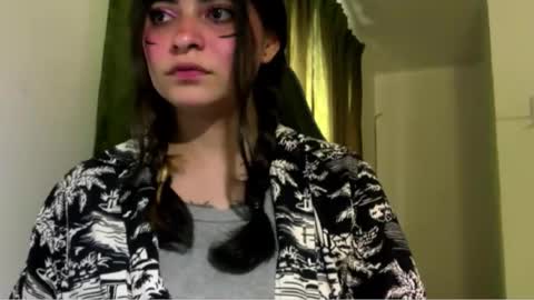 Snapshot of annacrow chatting on 03-23-26, 01:15 Anna online show from 03-23-26, 01:15
