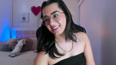 Snapshot of annadu011 chatting on 01-12-25, 05:01 Annadu011 online show from 01-12-25, 05:01