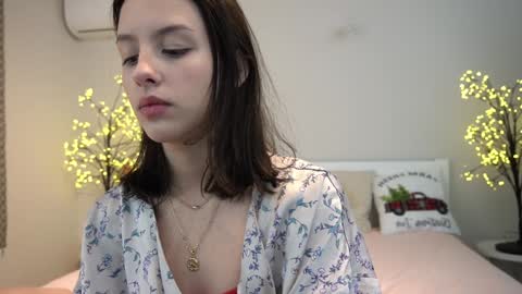 Snapshot of annaelys chatting on 01-22-25, 08:59 Anna online show from 01-22-25, 08:59