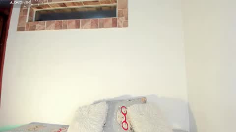 annafoox_ online show from 11-01-25, 01:40