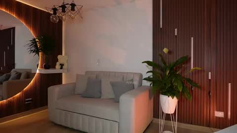 Snapshot of annagr_ chatting on 02-26-26, 09:36 Anita online show from 02-26-26, 09:36