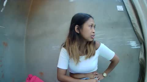 Snapshot of annah_maru chatting on 03-27-26, 08:26 Annah maru online show from 03-27-26, 08:26