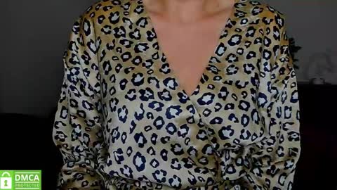 Snapshot of annakillian_kiss chatting on 10-11-25, 05:39 Anna online show from 10-11-25, 05:39