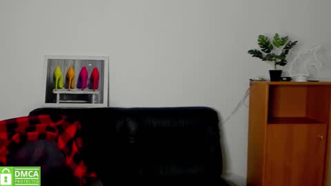 Snapshot of annakillian_kiss chatting on 11-29-25, 12:30 Anna online show from 11-29-25, 12:30