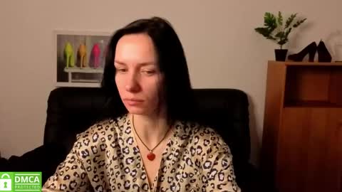 Anna online show from 04-20-26, 05:21